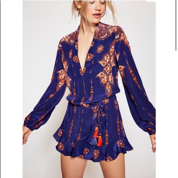 Free People Dresses & Skirts - Free People Marrakech Tunic/Mini w Iridescent Sequins L
